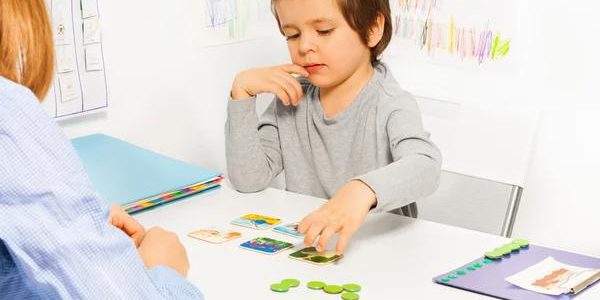 Applied Behavior Analysis Therapist Bloomfield Supporting Children with ABA Therapy